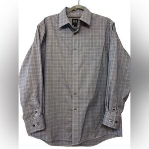 Jos A Bank Traveler Dress Shirt size Medium
